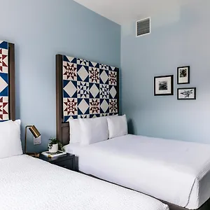 https://mount-royal-hotel.banff-hotel.com